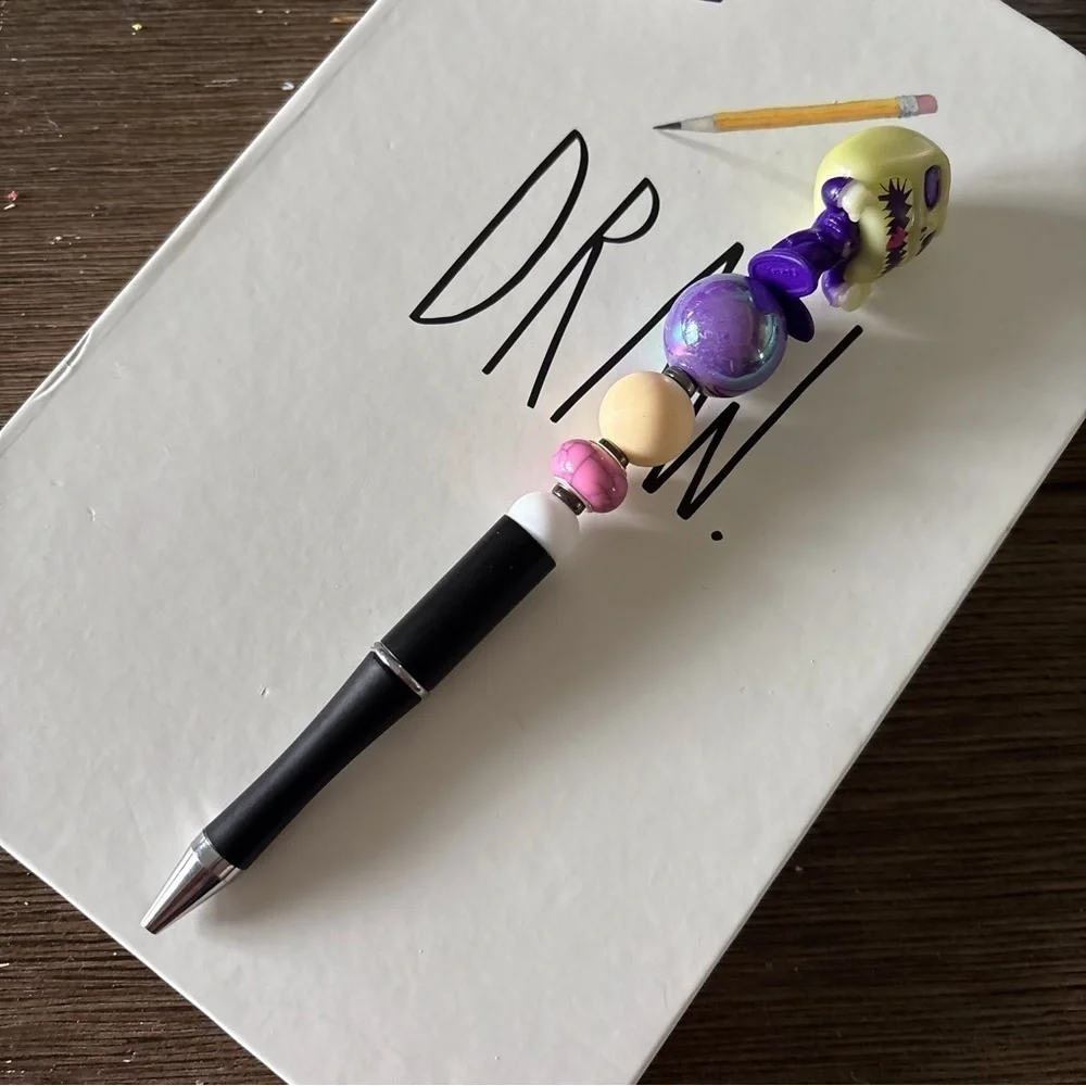 Disney doorables: Nightmare Before Christmas: Jack Skellington handmade bead pen